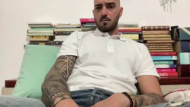 alessandromori91 online show from 04-14-26, 02:00