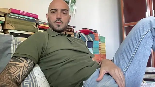 alessandromori91 online show from 05-24-26, 07:41