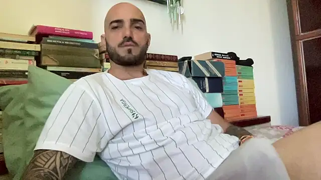 alessandromori91 online show from 04-26-26, 09:17