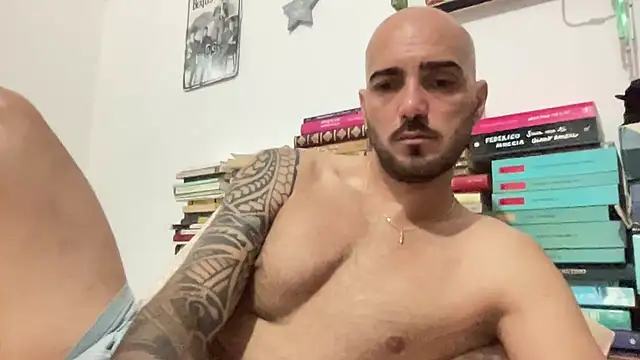 alessandromori91 online show from 06-17-26, 09:36