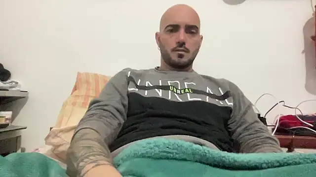 alessandromori91 online show from 01-18-26, 08:34