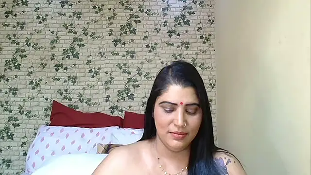 Snapshot of XIndianintimacy chatting on 05-22-26, 07:56 XIndianintimacy online show from 05-22-26, 07:56