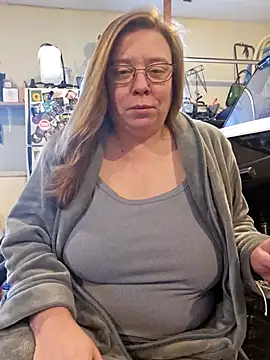 MsShelby40 online show from 02-20-25, 09:53