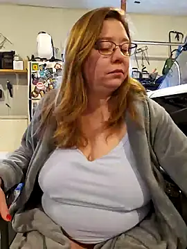 MsShelby40 online show from 02-13-25, 05:33