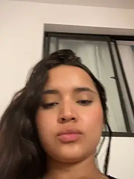 Snapshot of MollySanders___ chatting on 01-28-25, 12:47 MollySanders    online show from 01-28-25, 12:47