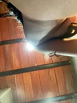 Snapshot of MollySanders___ chatting on 10-31-25, 12:07 MollySanders    online show from 10-31-25, 12:07