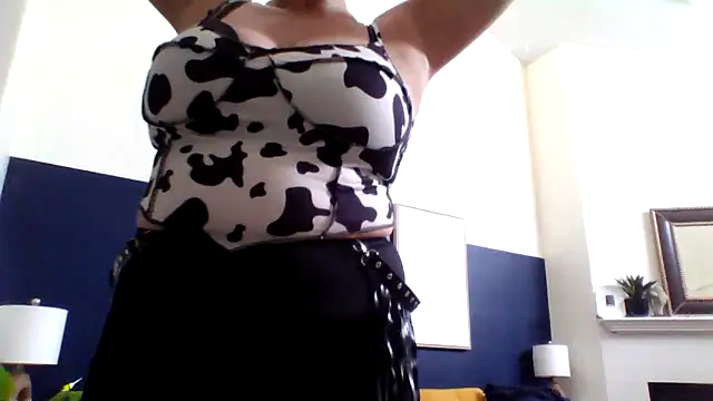 Snapshot of Big-Tits-McGee chatting on 06-21-26, 07:41 Big-Tits-McGee online show from 06-21-26, 07:41