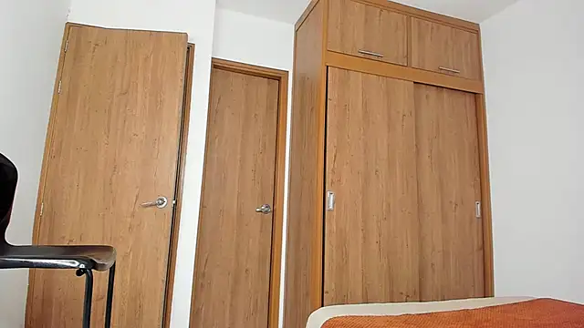 smit hot sr online show from 11-25-25, 01:28