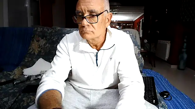 maduroguapo online show from 11-14-25, 09:18