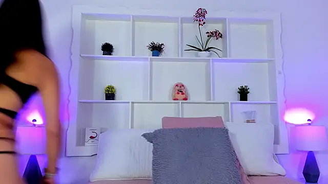 Jenifer Diaz online show from 09-25-25, 01:17