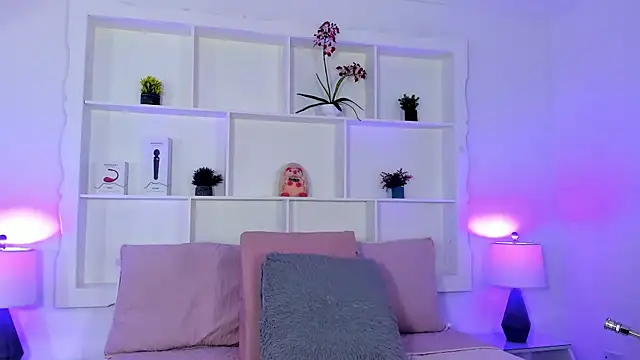 Jenifer Diaz online show from 01-15-26, 01:47