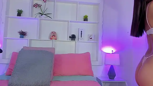 Jenifer Diaz online show from 04-23-26, 12:40