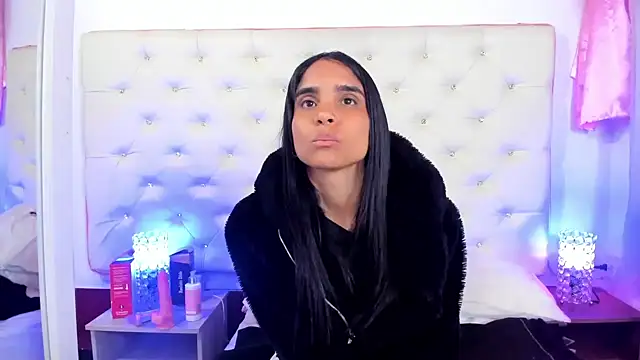 Snapshot of sophie_pariss chatting on 02-27-25, 07:19 sophie pariss online show from 02-27-25, 07:19