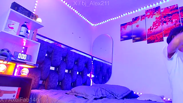 Alex and Fabian online show from 11-23-25, 08:41