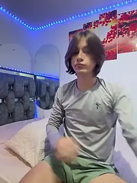 Alex and Fabian online show from 02-11-26, 05:40