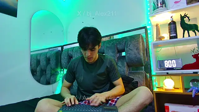 Alex and Fabian online show from 04-01-26, 03:08