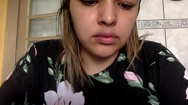 Snapshot of sweetshygirl chatting on 01-13-25, 02:11 sweetshygirl online show from 01-13-25, 02:11