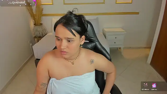 lia sexx19 online show from 11-11-25, 02:06