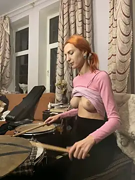 Snapshot of IngridMayer chatting on 12-21-24, 04:57 IngridMayer online show from 12-21-24, 04:57