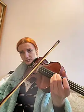 Snapshot of IngridMayer chatting on 12-18-24, 11:45 IngridMayer online show from 12-18-24, 11:45