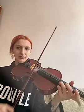 Snapshot of IngridMayer chatting on 12-19-24, 11:18 IngridMayer online show from 12-19-24, 11:18