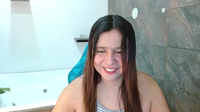 Heidy Wells online show from 03-12-26, 12:31