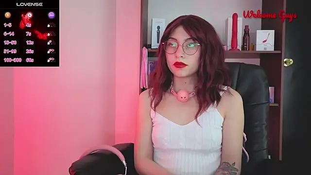 Snapshot of Celeste_Ford_18 chatting on 02-14-26, 11:38 Celeste Ford 18 online show from 02-14-26, 11:38