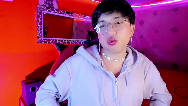 Snapshot of AnggelONfiree chatting on 10-08-25, 04:36 AnggelONfiree online show from 10-08-25, 04:36