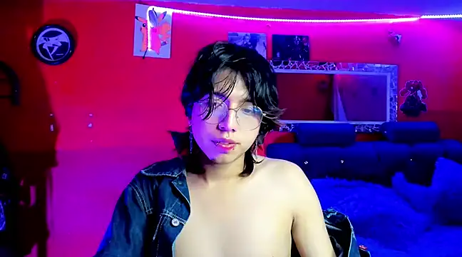 Snapshot of AnggelONfiree chatting on 02-02-25, 05:53 AnggelONfiree online show from 02-02-25, 05:53