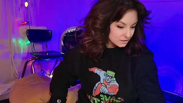 Evagirl88 online show from 12-24-24, 05:05