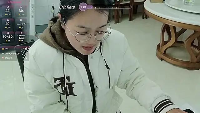 Snapshot of luoxuwen chatting on 02-10-25, 05:25 luoxuwen online show from 02-10-25, 05:25