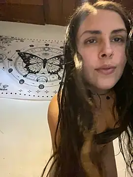 isadelasestrellas online show from 05-14-26, 07:22