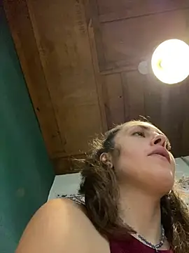 isadelasestrellas online show from 02-06-26, 04:03