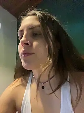 isadelasestrellas online show from 12-16-25, 01:59