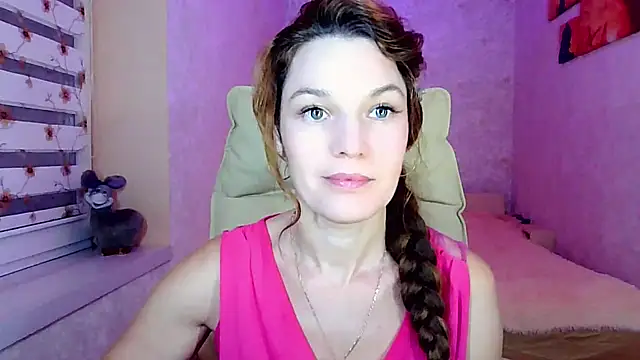 impossibleluna online show from 09-30-25, 06:47