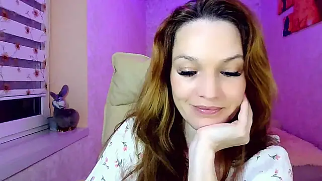 impossibleluna online show from 05-19-26, 07:54
