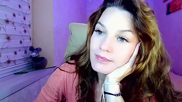 impossibleluna online show from 09-23-25, 05:09