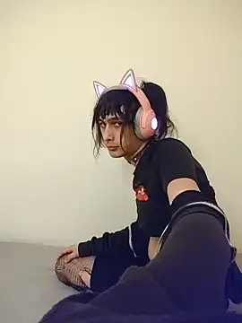 egirl711 online show from 12-13-25, 08:59