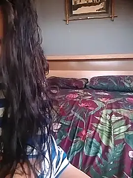 Hornyparratjie online show from 05-15-26, 10:57