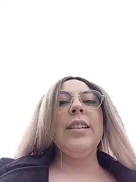 madelaine- online show from 04-20-26, 07:15