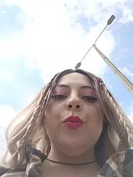 madelaine- online show from 11-12-25, 07:29