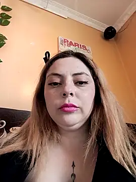 madelaine- online show from 04-30-26, 08:57