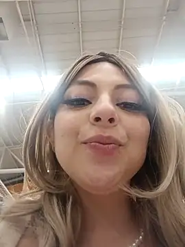 madelaine- online show from 11-21-25, 07:24