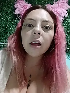 madelaine- online show from 07-10-26, 06:30