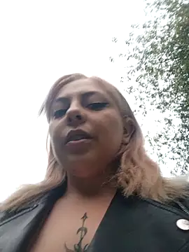 madelaine- online show from 09-08-25, 10:31