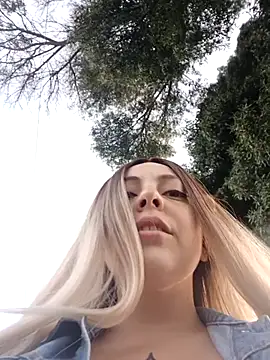 madelaine- online show from 09-11-25, 10:21