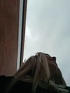 madelaine- online show from 11-11-25, 07:52