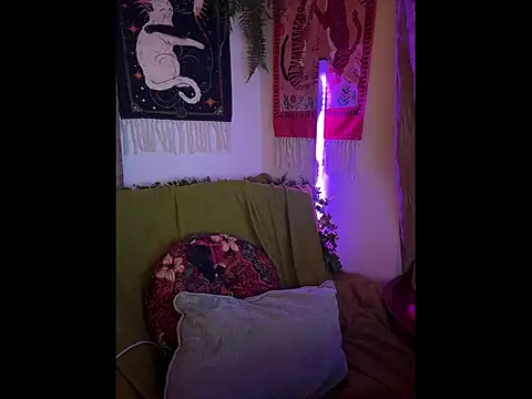 DaisyBooom online show from 04-02-26, 07:09