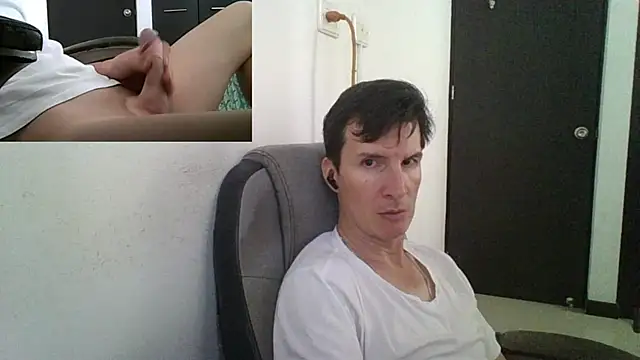 Snapshot of fieryloves chatting on 03-22-25, 03:09 fieryloves online show from 03-22-25, 03:09