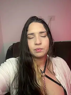 Snapshot of valentina_jonnes1 chatting on 05-10-26, 05:22 valentina jonnes1 online show from 05-10-26, 05:22